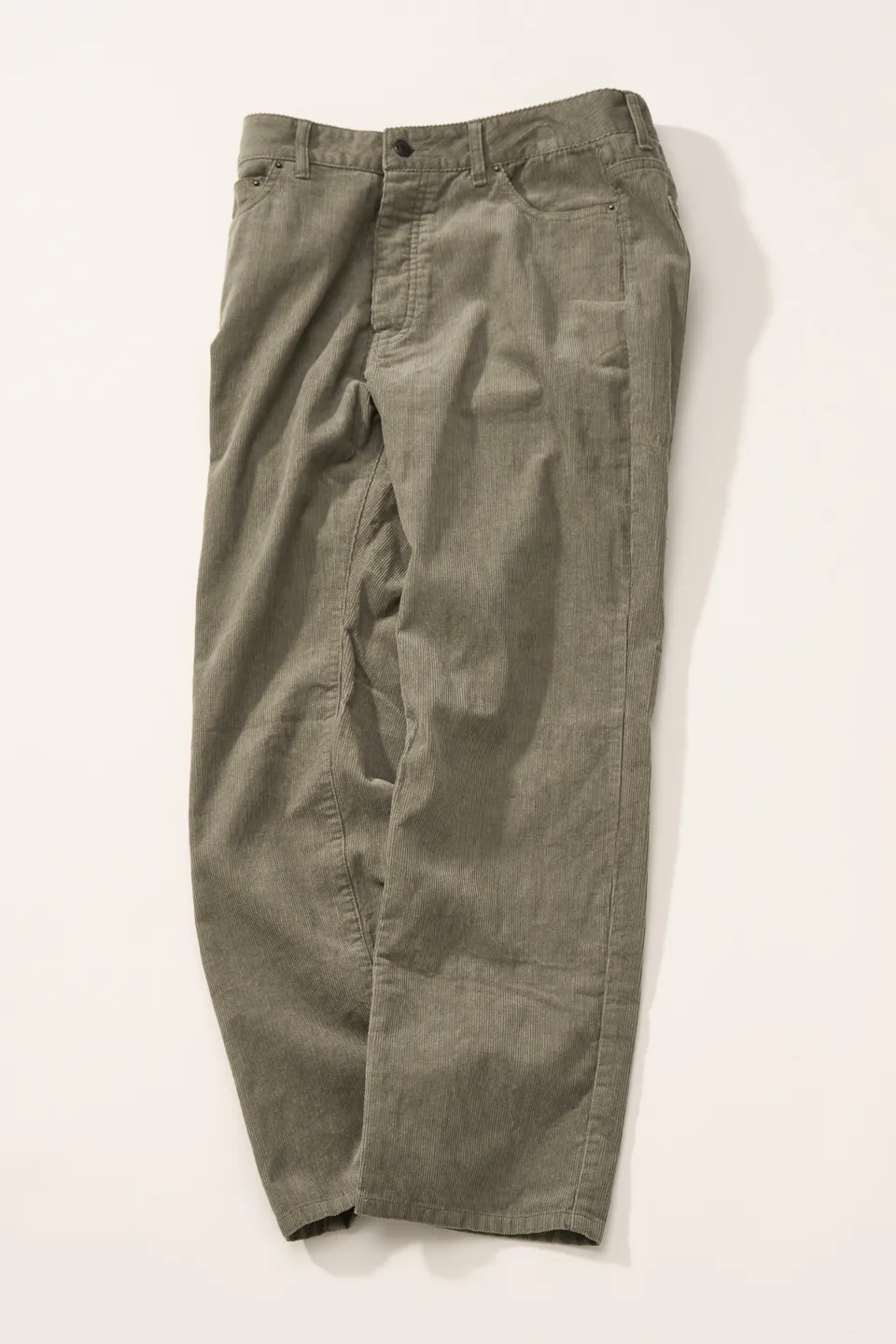 コーデュロイパンツ