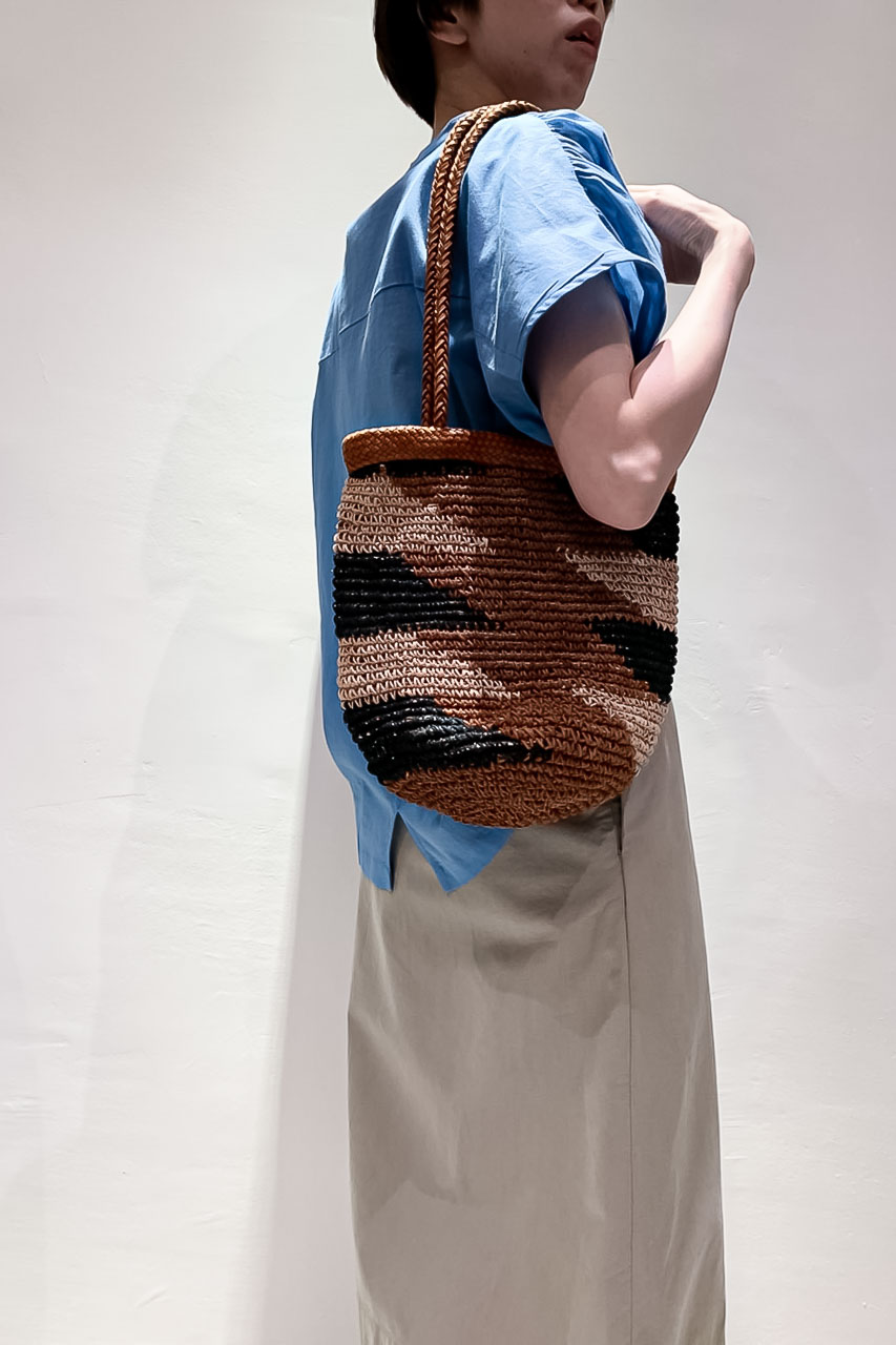 brown mesh bags